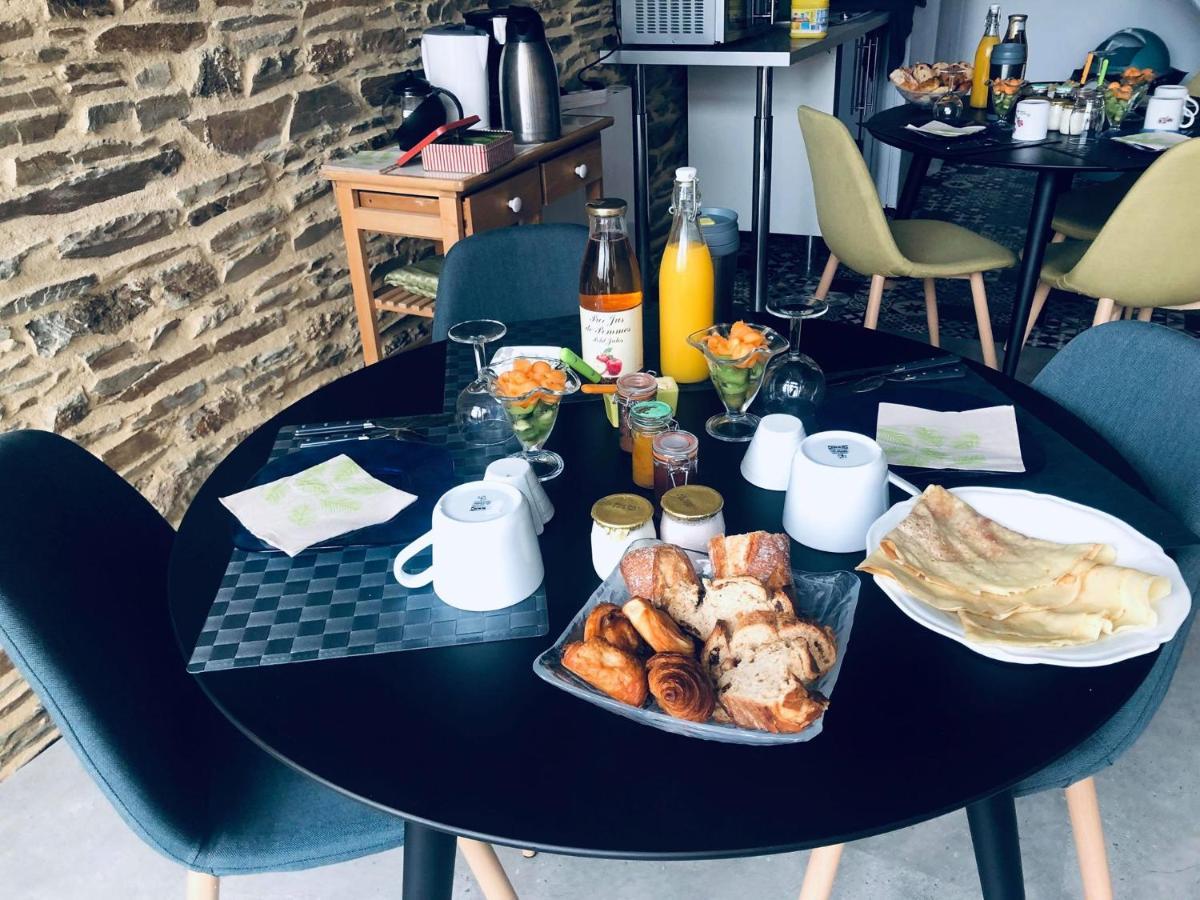 Bed And Breakfast Au Champ Du Douits Saint-Agnan-le-Malherbe Εξωτερικό φωτογραφία